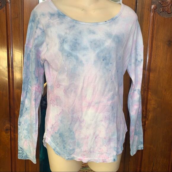 NEW GO COUTURE THERMAL TIE DYE TOP S - Picture 1 of 4